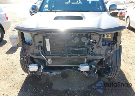 2011 Toyota Tacoma Prerunner V6 from USA, damaged, VIN 3TMJU4GN1BM121153